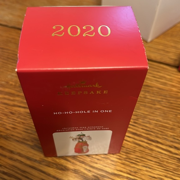 Hallmark Keepsake ornaments for the avid golfer original price $17.99 each - Picture 3 of 5
